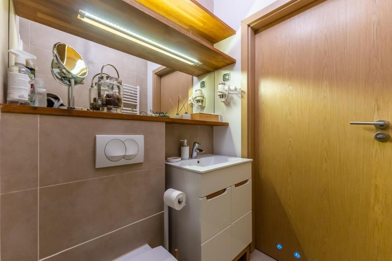 Na Klifie - Apartamenty Komfort, Widok Na Morze, Parking أوسترونيه مورسكية المظهر الخارجي الصورة